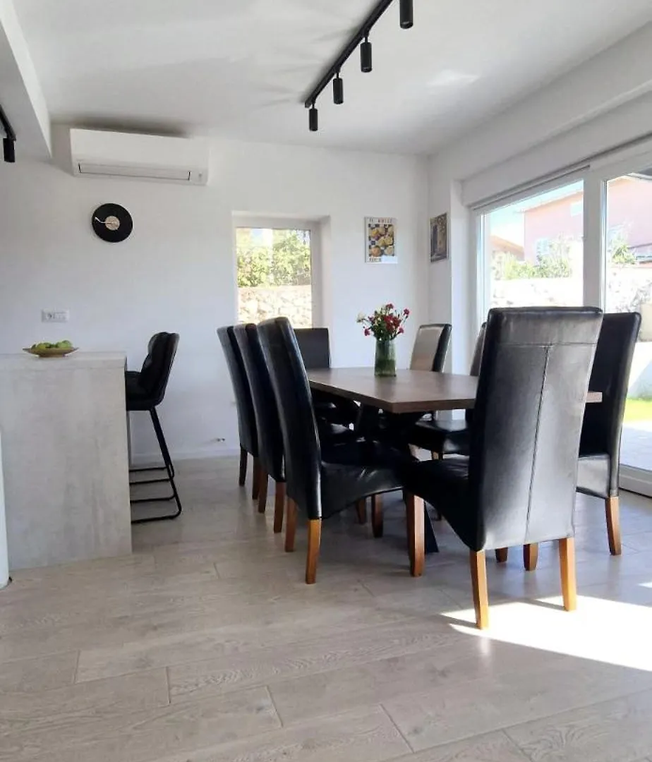 Kuca Za Odmor Doris Villa Ražanac